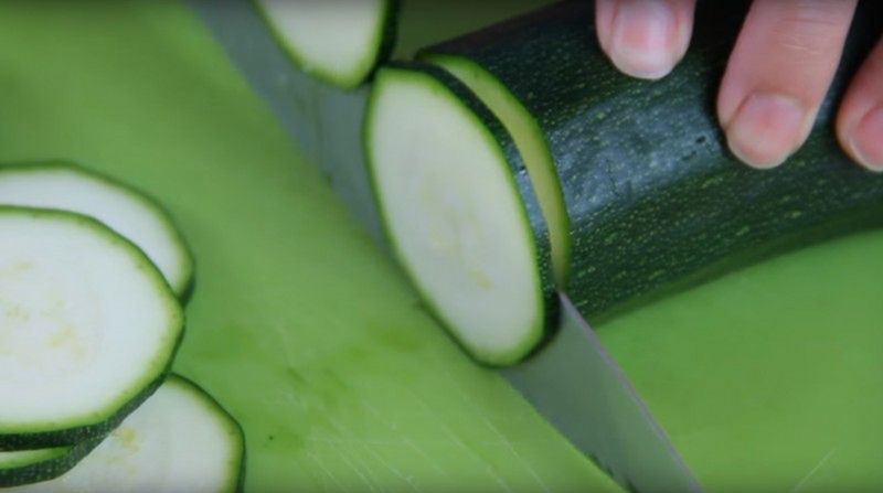 Czipsy z cukinii (1)