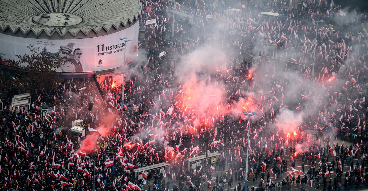 Marsz kontra marsz. Manifestacje na ulicach Warszawy