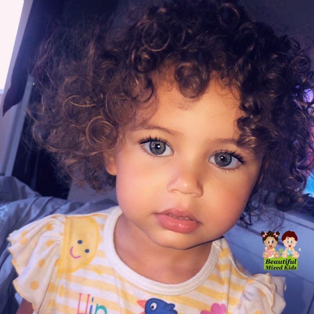 © beautifulmixedkids/Instagram