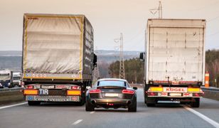 Nie jadę tak wolno, by trzymać się prawej strony. Nie wiemy, jak korzystać z autostrad
