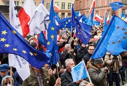 Sondaż: rekordowe poparcie członkostwa Polski w UE. Większość z nas czuje się Europejczykami