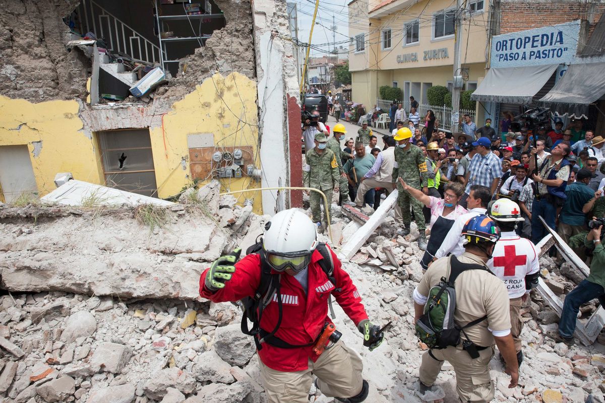 Trzy dni żałoby narodowej w Meksyku po trzęsieniu ziemi