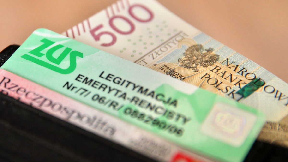 Dorabianie do wcześniejszej emerytury lub renty. Wzrastają limity ZUS