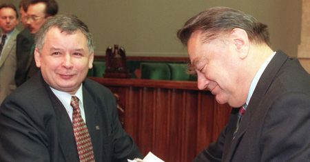 "Nocna zmiana" Jacka Kurskiego to hit PiS. Sam Jarosław Kaczyński udowadnia, że to manipulacja