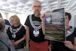 Wyrok za zakłócenie wystawy o gen. Andersie przez działaczy KOD. Sąd nie wymierzył kary