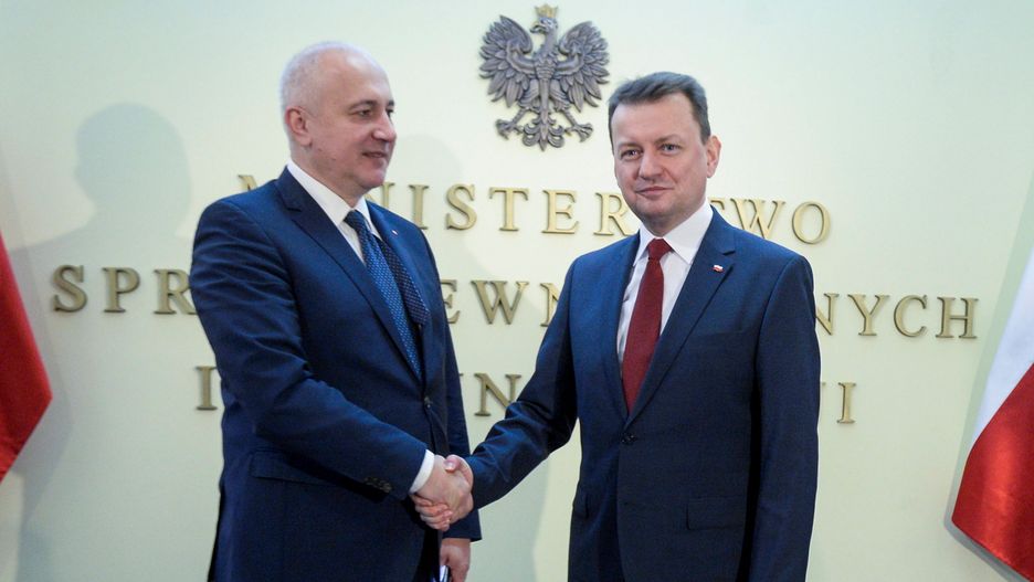 Joachim Brudziński uniknął niebezpiecznego konfliktu interesów.