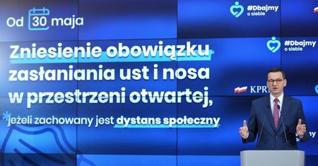 Od 30 maja w przestrzeniach ogólnodostępnych noszenie maseczek nieobowiązkowe