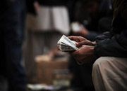 Emigrant nie wraca z workiem pieniędzy