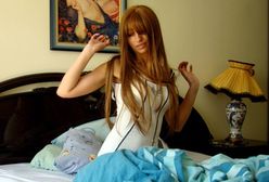 Ciężarna Rutowicz bez makijażu! Pręży się na łóżku...