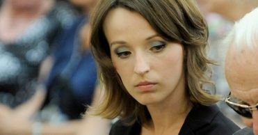 Wdowa po Andrzeju Łapickim odcina się od salonów!