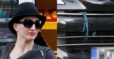 Justyna Steczkowska jeździ z oderwanym zderzakiem!