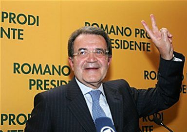 Prodi "zasmucony" postawą Berlusconiego