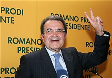 Prodi "zasmucony" postawą Berlusconiego