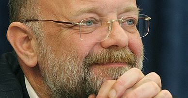 Kownacki: rząd proponuje najprymitywniejsze z rozwiązań