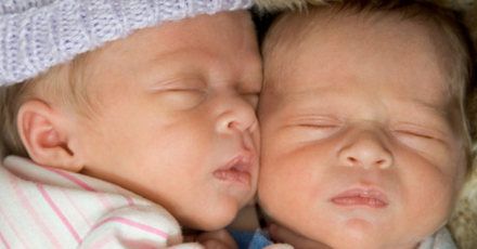 Rekordowa różnica wagi pomiędzy bliźniaczkami – 1,19kg!