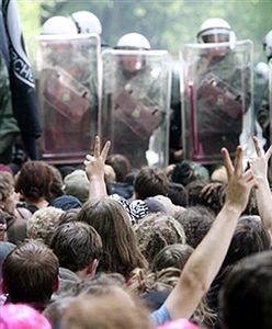 Starcia przed szczytem G8 - Polacy w areszcie