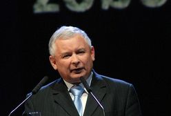 Tusk: PiS oszalał z ambicji; premier: Tusk to przebrany rycerz IV RP