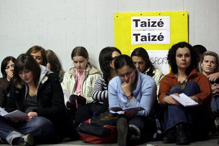 Dziewięć tys. Polaków na Spotkaniu Młodych w Genewie