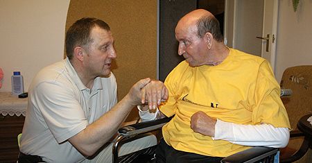 Przebudził się po 19 latach, ale to nie była śpiączka