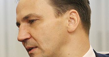 Sikorski: możemy rozmawiać z Rosją o tarczy