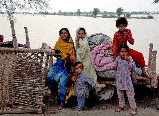 Powódź w Pakistanie: już 1400 ofiar, 3 mln poszkodowanych
