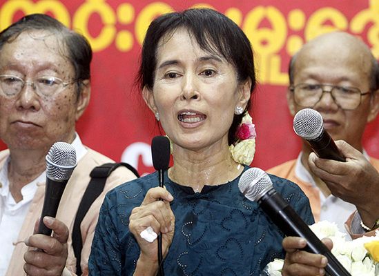 Suu Kyi spotkała się z synem po 10 latach rozłąki