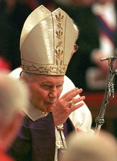 Kto pomoże Polakom podczas beatyfikacji Jana Pawła II?