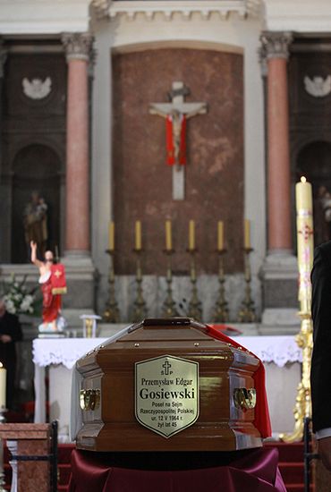 Rodzina i przyjaciele żegnają Przemysława Gosiewskiego