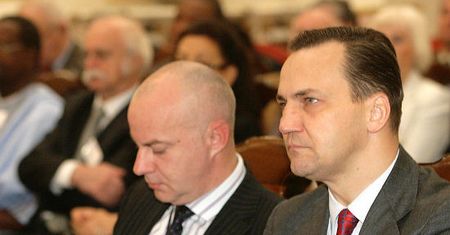Sikorski spotkał się z konsulami honorowymi