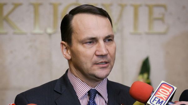 Szef MSZ Radosław Sikorski