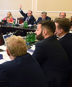 Ustawa o statusie sędziów TK. Burzliwe obrady sejmowej komisji sprawiedliwości