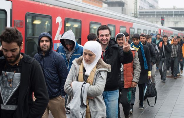 Rekordowa liczba imigrantów w 2015 roku w Niemczech - 2,1 mln