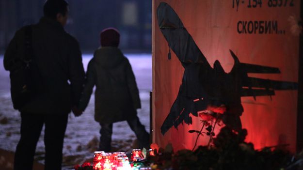 Mieszkańcy Symferopola oddają hołd ofiarom katastrofy tupolewa w Soczi