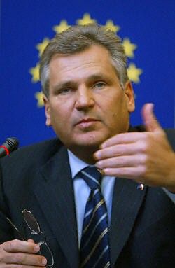 Kwaśniewski będzie "naciskał i zmuszał" do przygotowań do UE