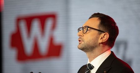 Obajtek nie chce ujawnienia oświadczeń majątkowych z czasów szefowania ARiMR; pełnomocnik Obajtka: zaprzeczam.