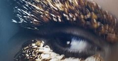 Kim Kardashian jako Kleopatra. Egipskie makijaże Pat McGrath