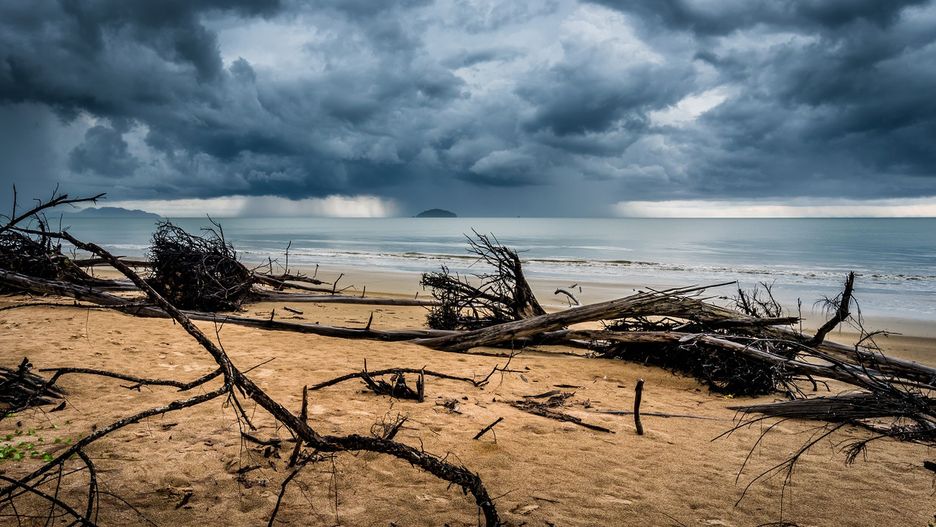 Zmiany klimatu. Naukowcy: do 2100 zniknie 50 procent plaż