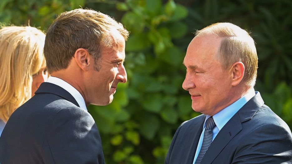 Emmanuel Macron i Władimir Putin rozmawiali telefonicznie o szansach rozwiązania konfliktu na Ukrainie