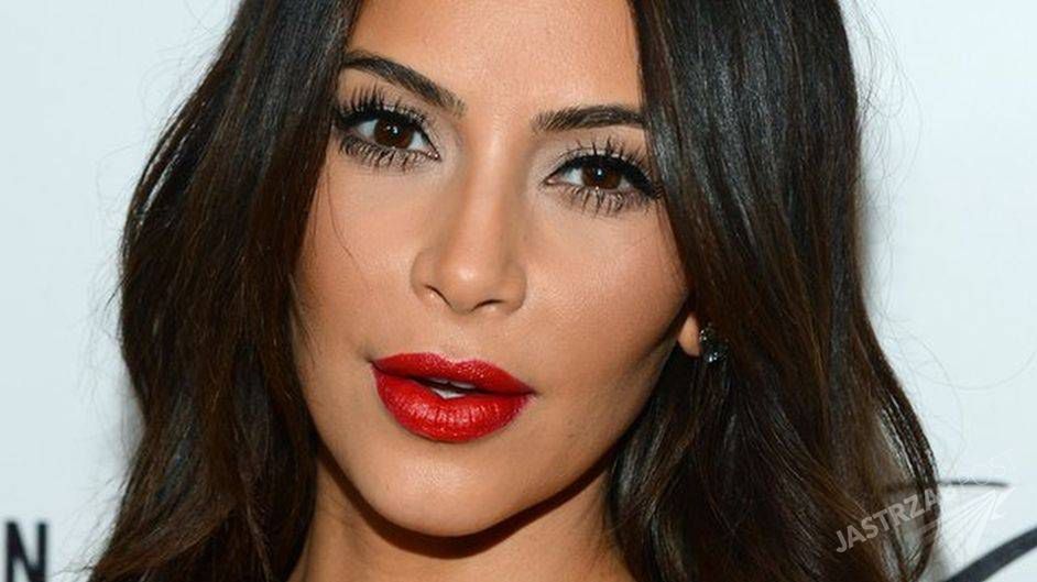 Kim Kardashian nie rusza się bez 4 kosmetyków. Pochwaliła się markami