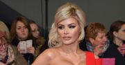 Chloe Sims: skromność zostawiła w domu. Kipiała seksapilem!