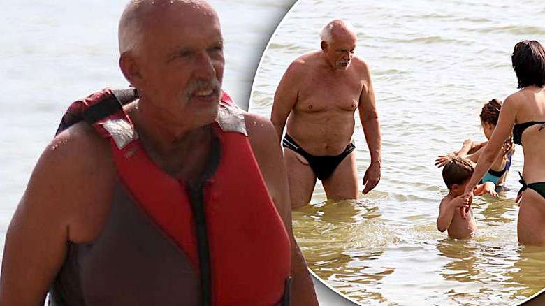 Janusz Korwin Mikke na wakacjach