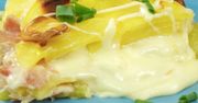 Zapiekanka serowo-ziemniaczana z szynką parmeńską