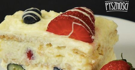 Ciasto owocowe z masą budyniową bez pieczenia