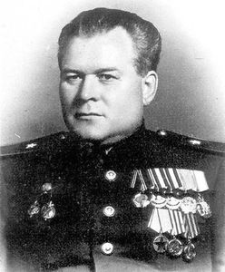 Człowiek, który osobiście zamordował ponad 10 tysięcy osób i inni kaci Stalina