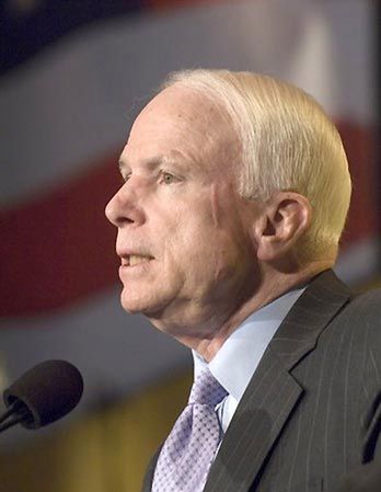 Bush radzi Republikanom zjednoczyć się wokół McCaina