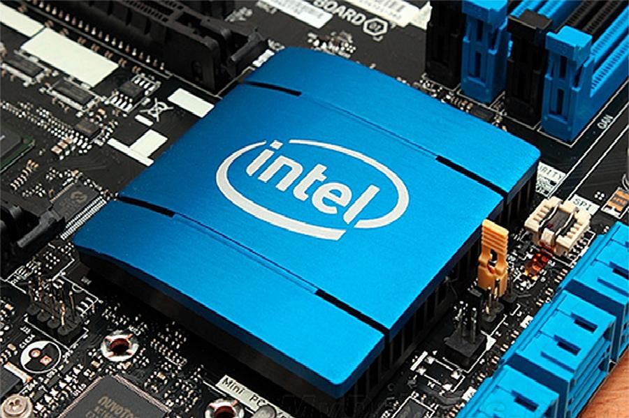 Kolejny problem Intela. Zagrożone komputery firmowe