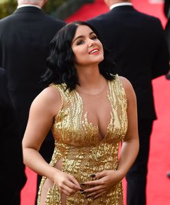 "Współczesna rodzina": Ariel Winter ścisnęła krągłości do granic możliwości!