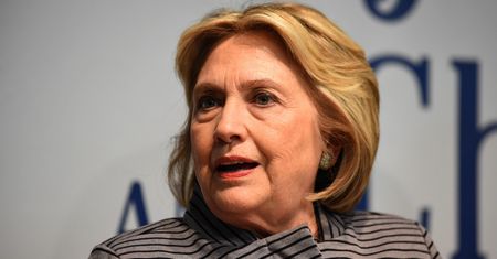 Dramatyczny lot Hillary Clinton. Samolot musiał awaryjnie lądować