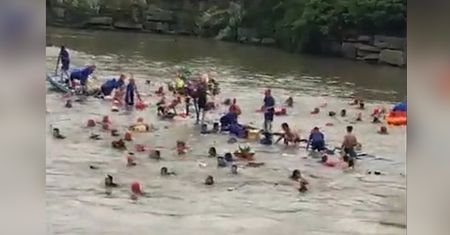 Wielu zabitych po wypadku smoczych łodzi. Woda wciągnęła 60 osób