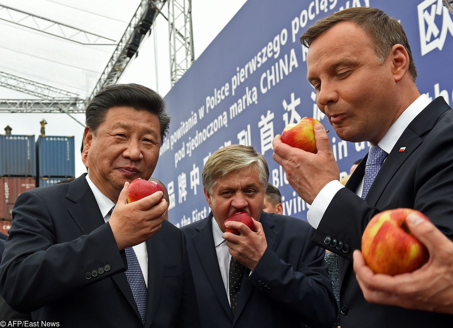 Chiny werbują najbardziej utalentowanych ludzi z całego świata. Polakom trudno jest do nich dołączyć